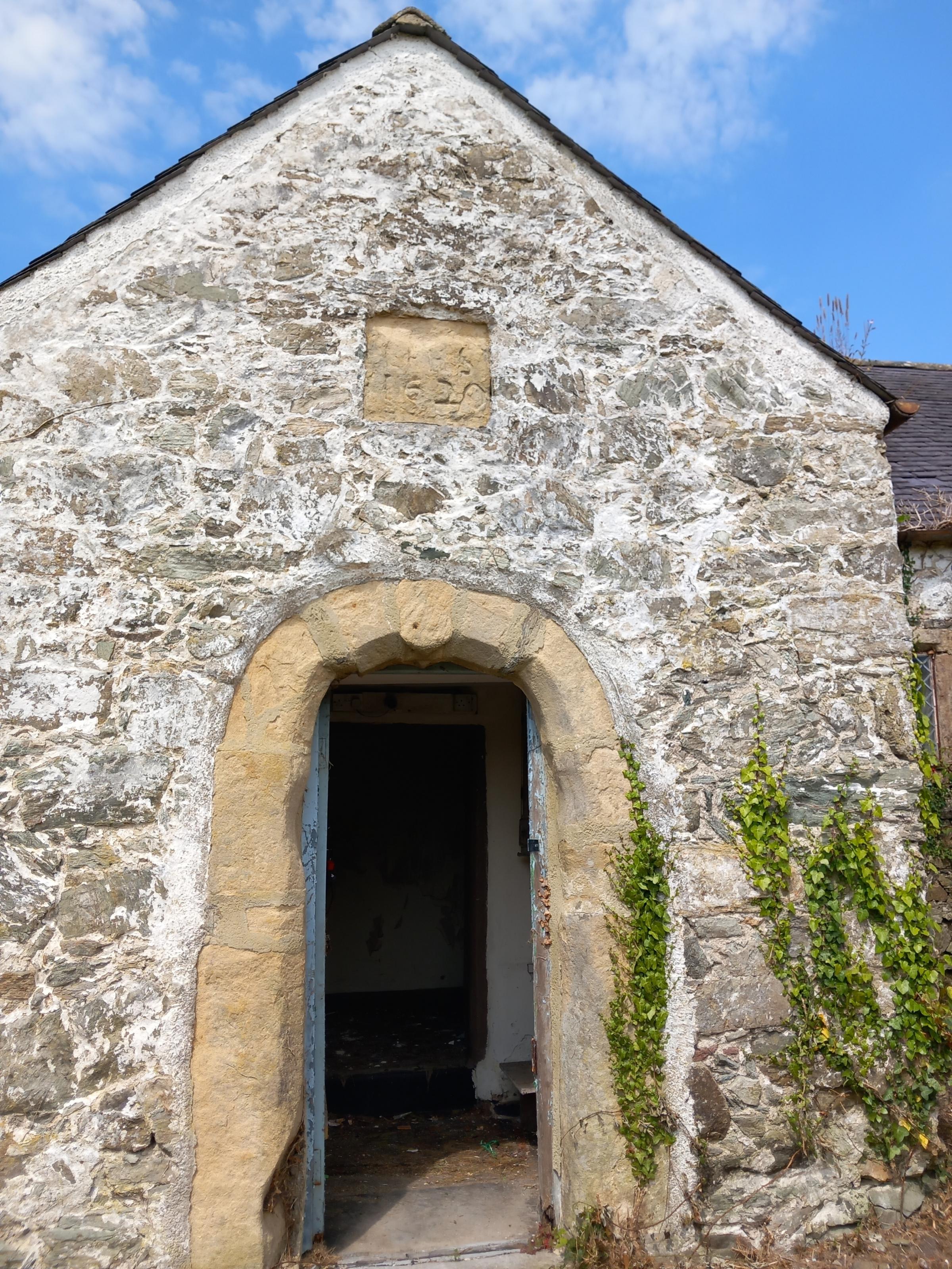Doorway with date stone of 1620 at Penmynydd Almshouses (Image Dale Spridgeon)