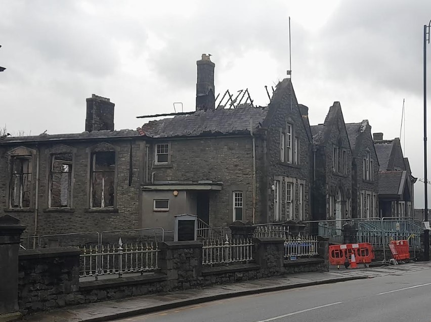 The fire damaged Shirehall building in Llangefni (Image Klem Williams)